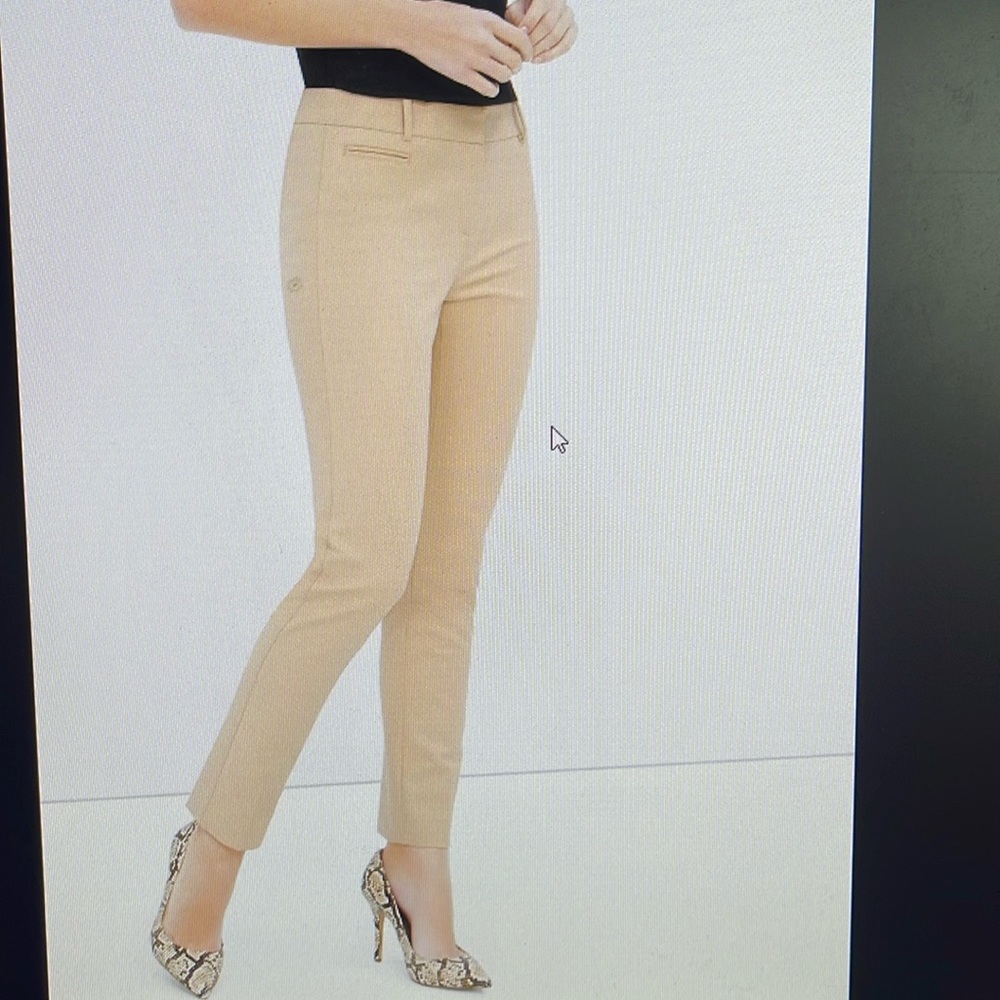 Cleaning out my closet!!!  WHBM khaki pant, 2L.  Worn only a few times.